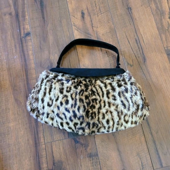 1940's Genuine Leopard and Suede Muff Handbag - Picture 4 of 6